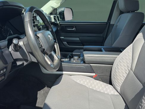 Used 2024 Toyota Tundra SR5 w/ SR5 Convenience Package AWD/4WD image 17