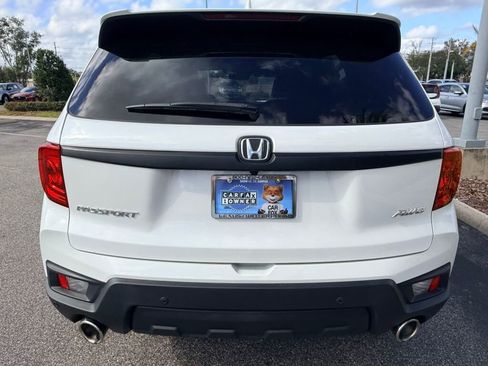 Used 2023 Honda Passport EX-L image 10