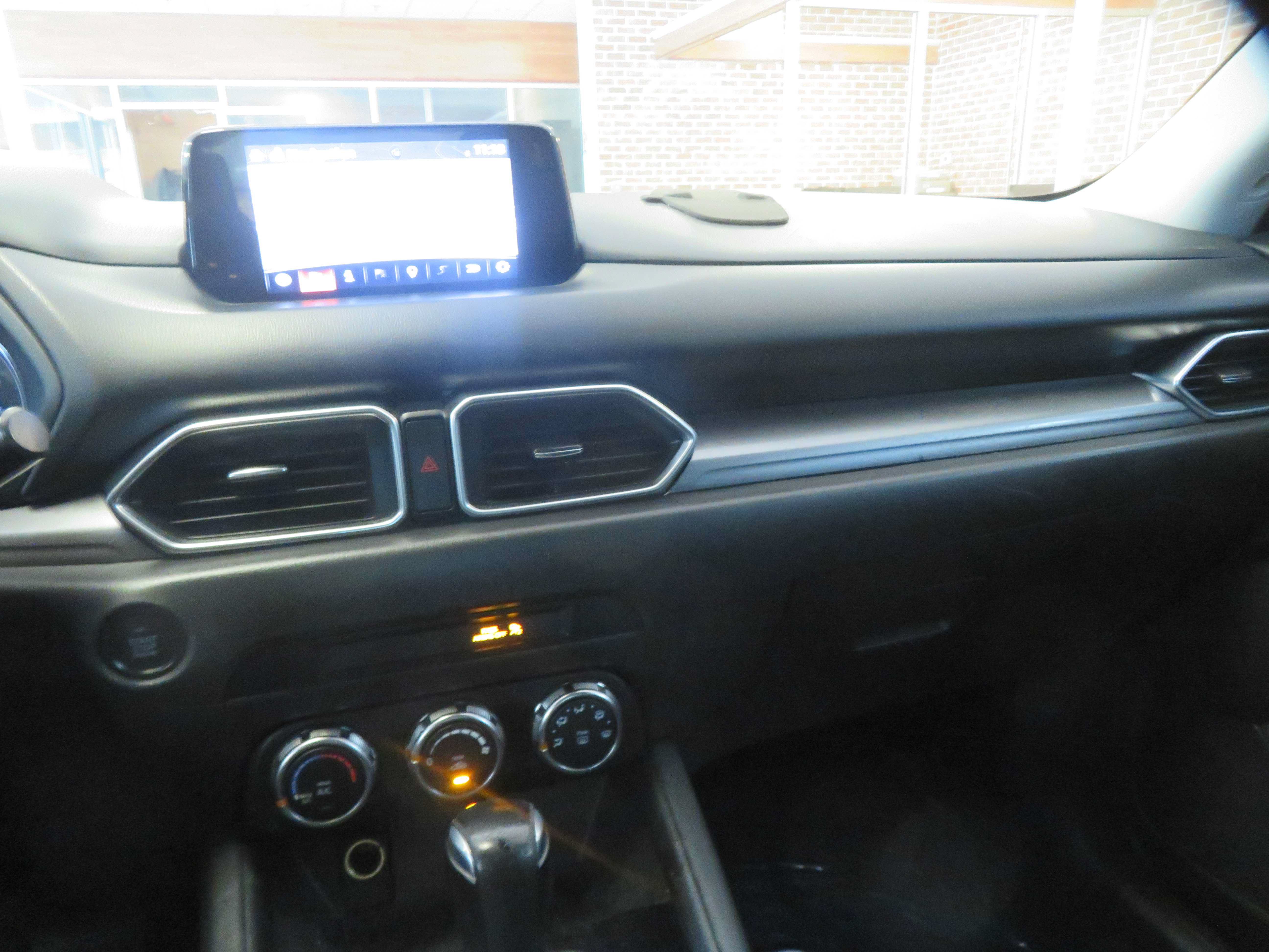 Used 2017 MAZDA CX-5 Sport FWD image 35