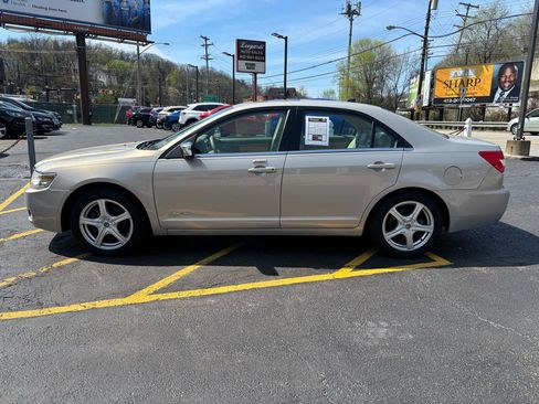 Used 2009 Lincoln MKZ FWD image 4