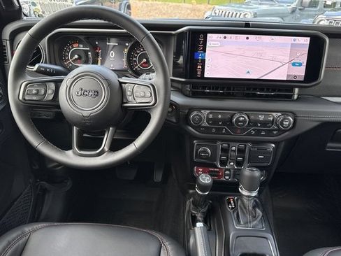 New 2026 Jeep Wrangler Unlimited Rubicon AWD/4WD image 21