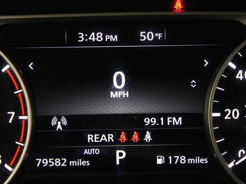 Used 2022 Nissan Rogue S AWD/4WD image 10