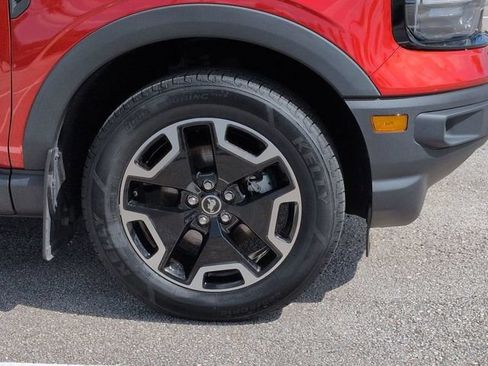 Used 2023 Ford Bronco Sport Outer Banks w/ Tech Package AWD/4WD image 11
