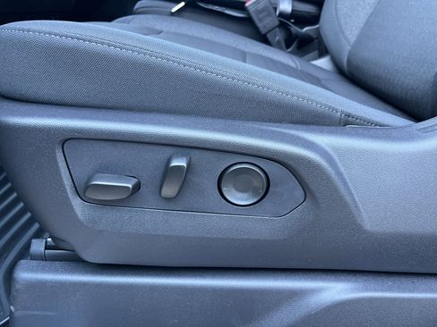 New 2026 GMC Sierra 2500 SLE w/ SLE Convenience Package image 21