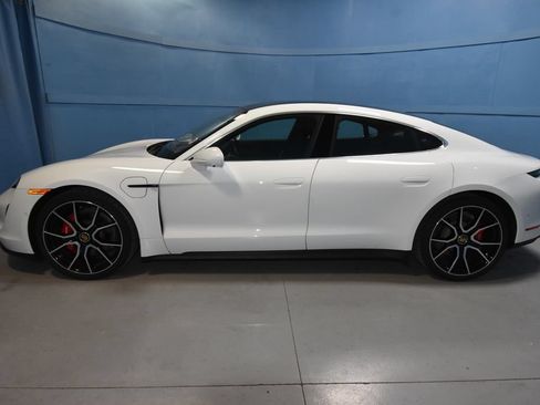 Used 2024 Porsche Taycan 4S AWD/4WD image 2