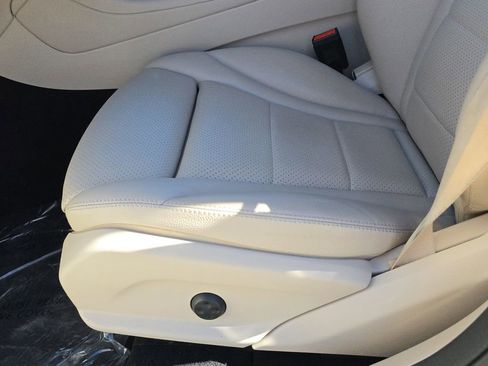 Used 2022 Mercedes-Benz GLC 300 GLC 300 image 21