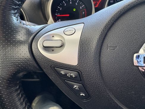 Used 2014 Nissan Juke SL image 12
