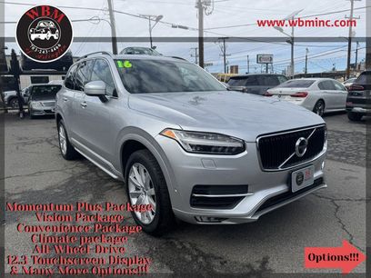 Used 2016 Volvo XC90 T6 Momentum w/ Momentum Plus Package