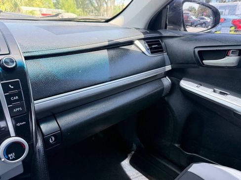 Used 2012 Toyota Camry SE FWD image 20