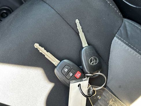 Used 2019 Toyota Tundra SR5 image 22