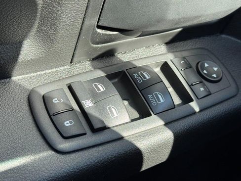 Used 2021 RAM 1500 Tradesman w/ Tradesman SXT Package AWD/4WD image 23