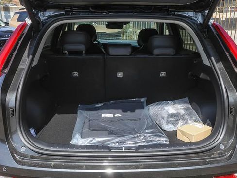 New 2026 Kia Niro Wind image 12