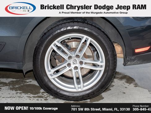 Used 2024 Porsche Macan image 38