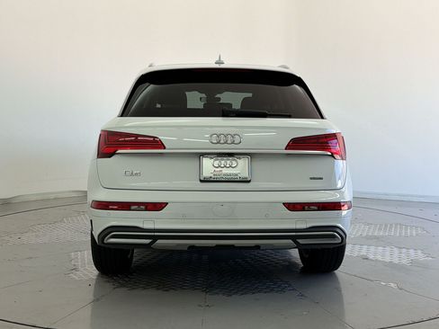 Used 2023 Audi Q5 2.0T Premium Plus w/ Premium Plus Package AWD/4WD image 10