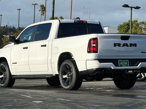 New 2026 RAM 1500 Express image 7