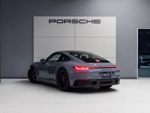 Certified 2023 Porsche 911 Carrera GTS RWD image 3