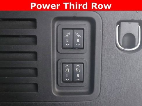 Used 2025 GMC Acadia Denali w/ Super Cruise Package image 33