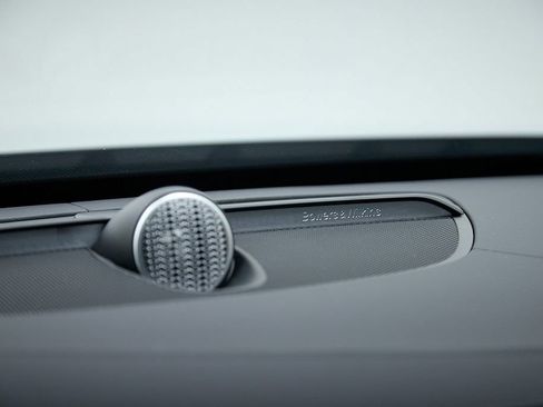 New 2026 Volvo XC90 B6 Ultra w/ Lounge Package image 14