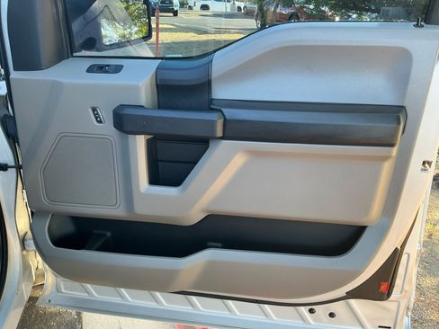 Used 2019 Ford F150 XL w/ Equipment Group 101A Mid image 16