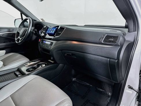 Used 2023 Honda Passport EX-L image 30