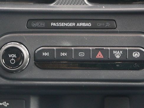 Used 2025 Ford Maverick XL FWD image 21