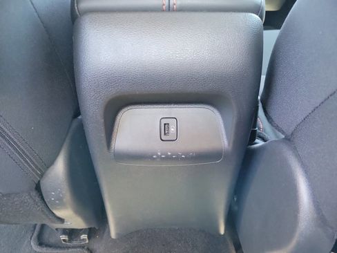 Used 2024 Nissan Sentra SR w/ Trunk Package image 11