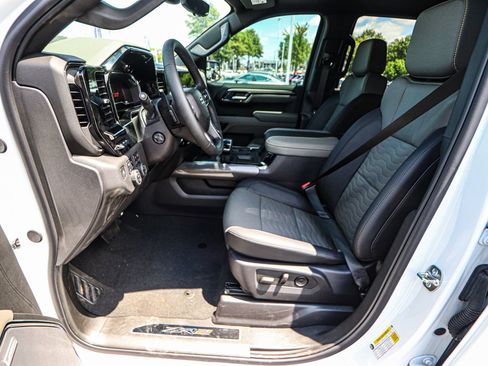 New 2025 Chevrolet Silverado 1500 ZR2 w/ Technology Package image 17