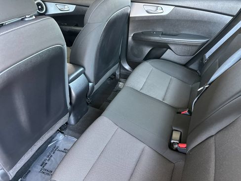 Certified 2023 Kia Forte LXS FWD image 16