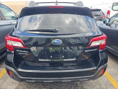 Used 2019 Subaru Outback 2.5i Premium AWD/4WD image 10