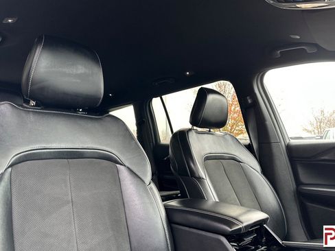 Used 2022 Jeep Grand Cherokee L Laredo image 21