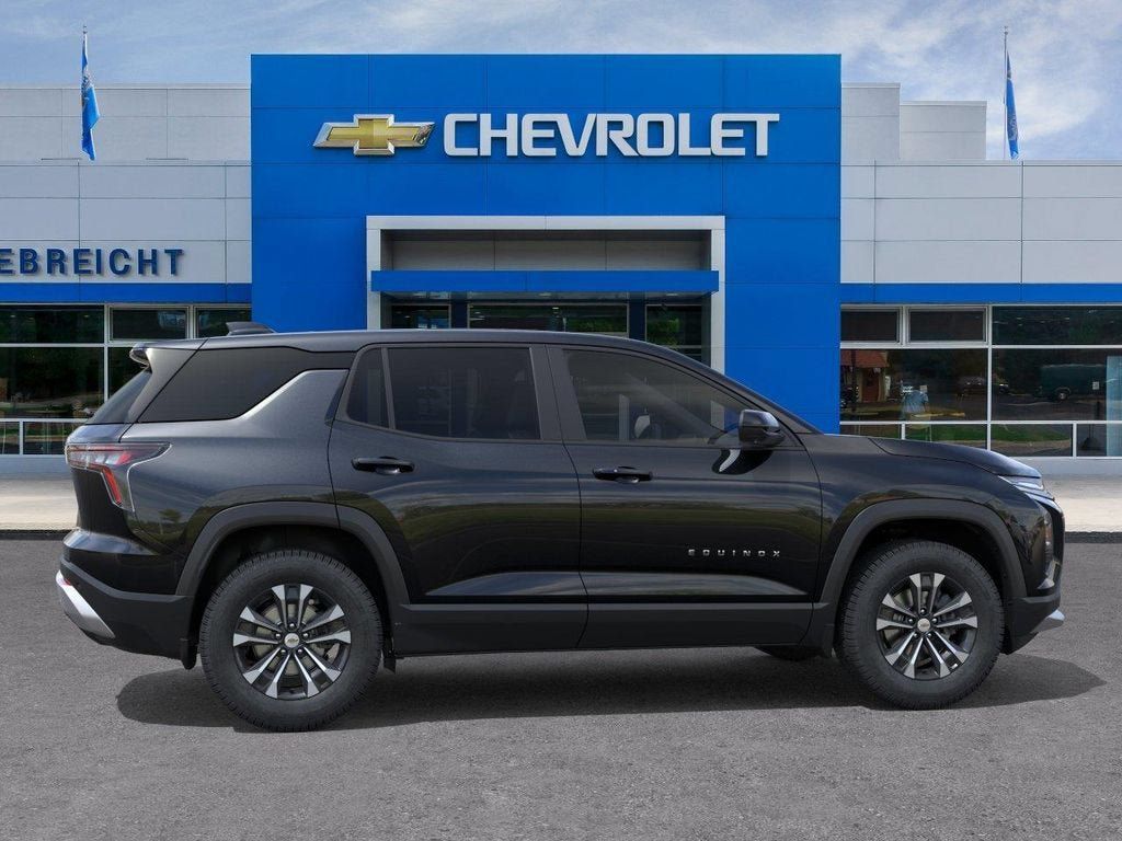 New 2027 Chevrolet Equinox LT w/ Convenience Package II FWD image 5