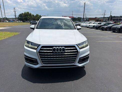 Used 2018 Audi Q7 3.0T Prestige AWD/4WD image 5