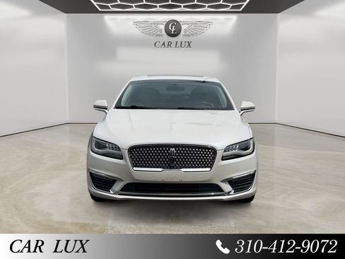 Used 2017 Lincoln MKZ Reserve image 8