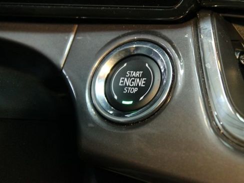 Used 2025 Chevrolet Trax ACTIV w/ Sunroof Package image 22