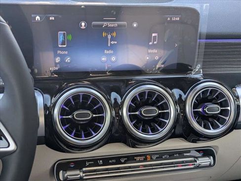 New 2026 Mercedes-Benz GLB 250 image 12