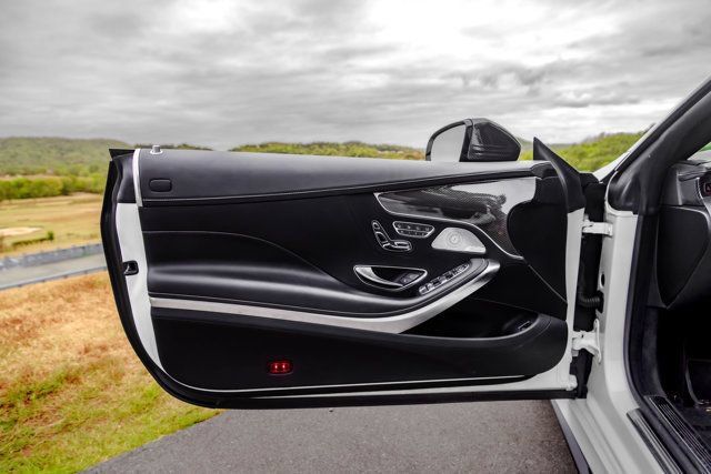 Used 2017 Mercedes-Benz S 63 AMG 4MATIC Cabriolet image 43