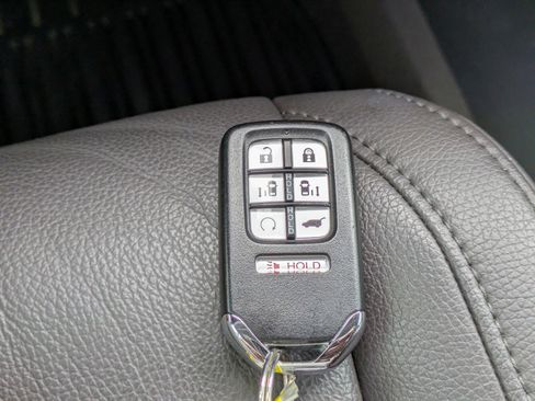 Used 2018 Honda Odyssey EX-L image 31