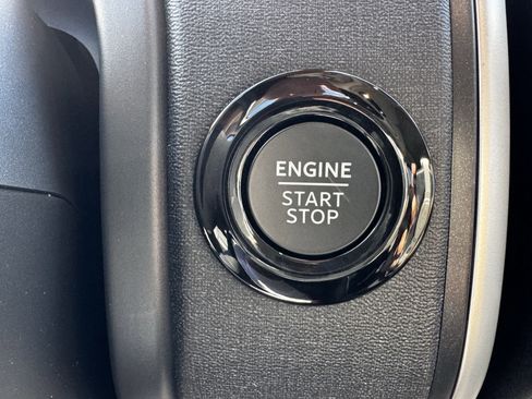 New 2026 Ford Expedition Active image 21