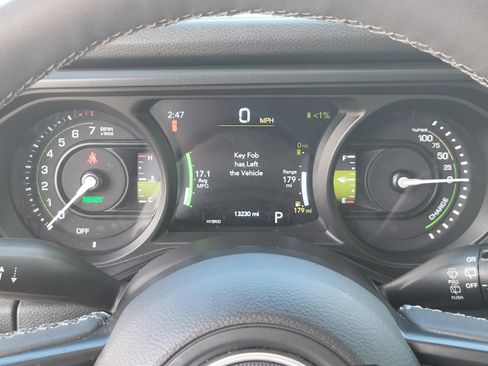 Used 2025 Jeep Wrangler Willys 4xe image 59