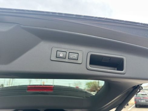 New 2026 Subaru Forester Limited AWD/4WD image 31