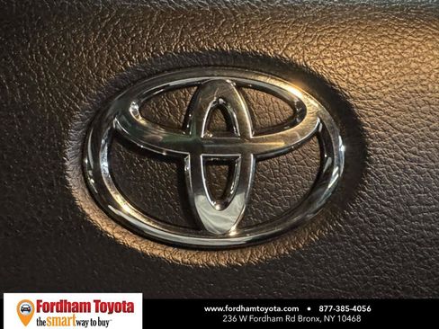 Used 2019 Toyota 4Runner Limited AWD/4WD image 34