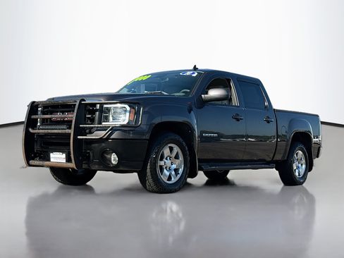 Used 2010 GMC Sierra 1500 SLT w/ SLT Convenience Package AWD/4WD image 12