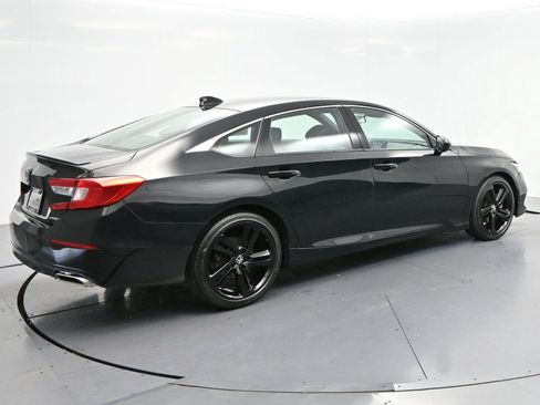 Used 2021 Honda Accord Sport image 7