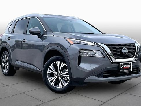 Certified 2022 Nissan Rogue SV w/ SV Premium Package FWD image 3