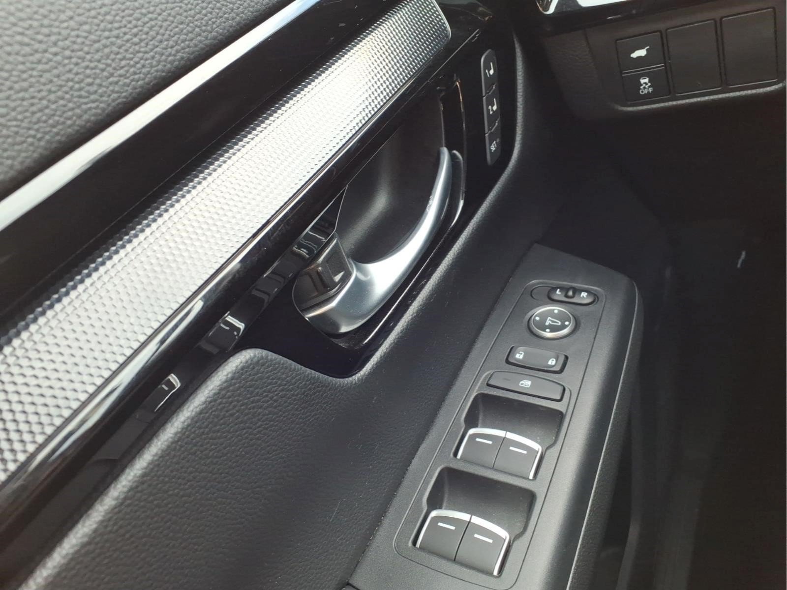 Certified 2024 Honda CR-V EX-L image 24