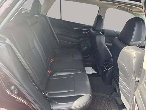 Used 2025 Subaru Outback Limited image 8