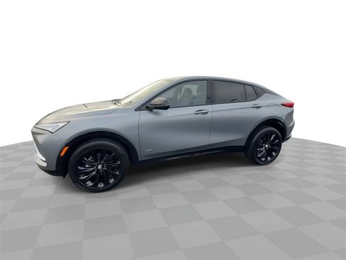 New 2026 Buick Envista Sport Touring image 4