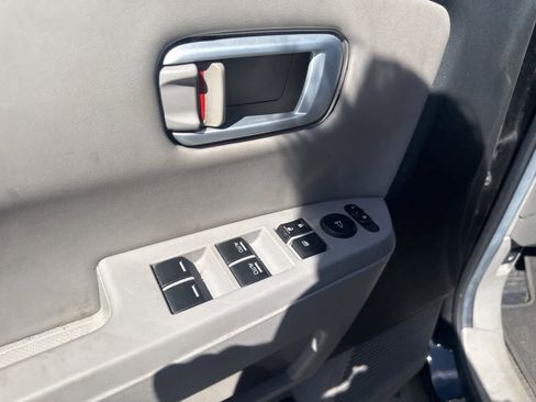 Used 2011 Honda Pilot EX-L image 17