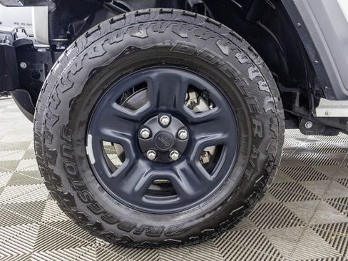 Used 2023 Jeep Gladiator Sport w/ Trailer Tow Package image 46