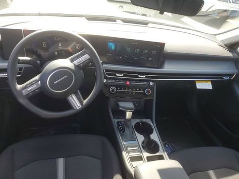 New 2026 Hyundai Sonata SE FWD image 8